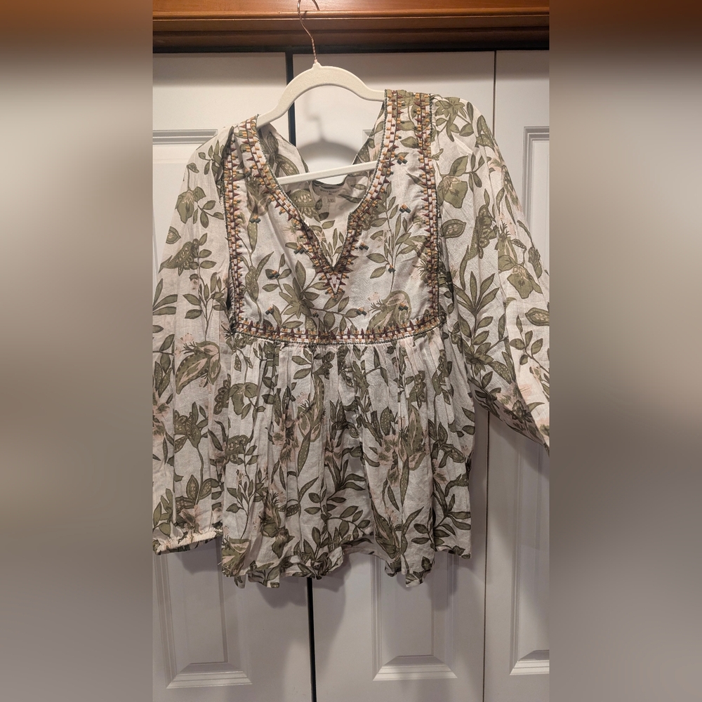 Floral Embroidered Women's Top